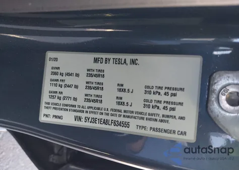 2020 Tesla Model 3 Standard Range Plus Rear-Wheel Drive/Standard Range Rear-Wheel Drive z USA, uszkodzony, nr VIN 5YJ3E1EA8LF634555